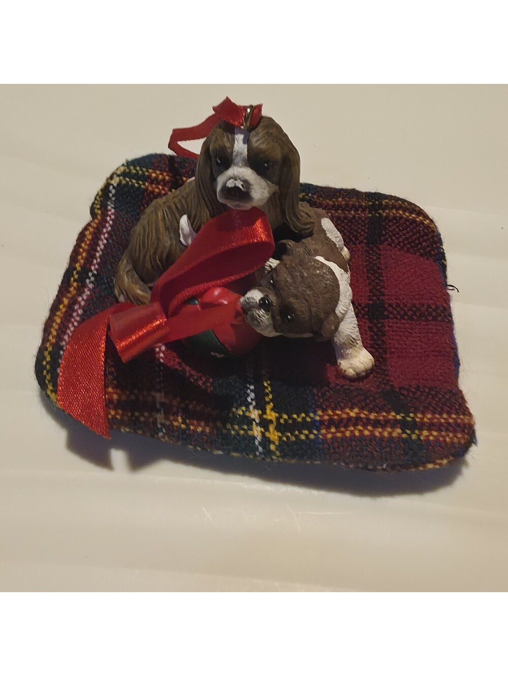 VTG Cavalier King Charles Spaniel & Bull Dog Christmas Ornament Plaid Cushion